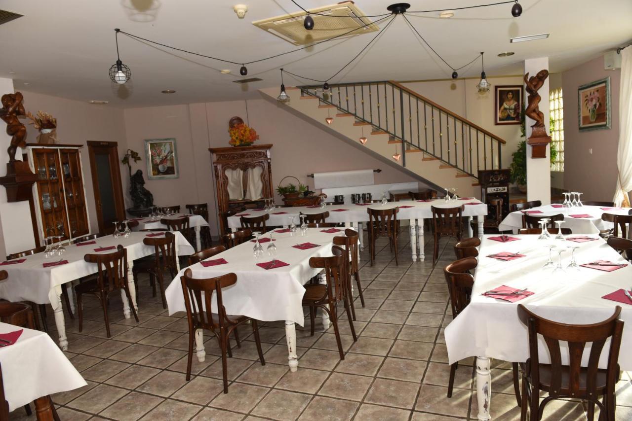 Hotel Rural El Castillo Larraga Eksteriør bilde